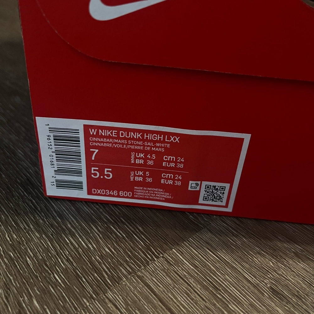 Nike Dunk High 70 - Picture 2 of 10